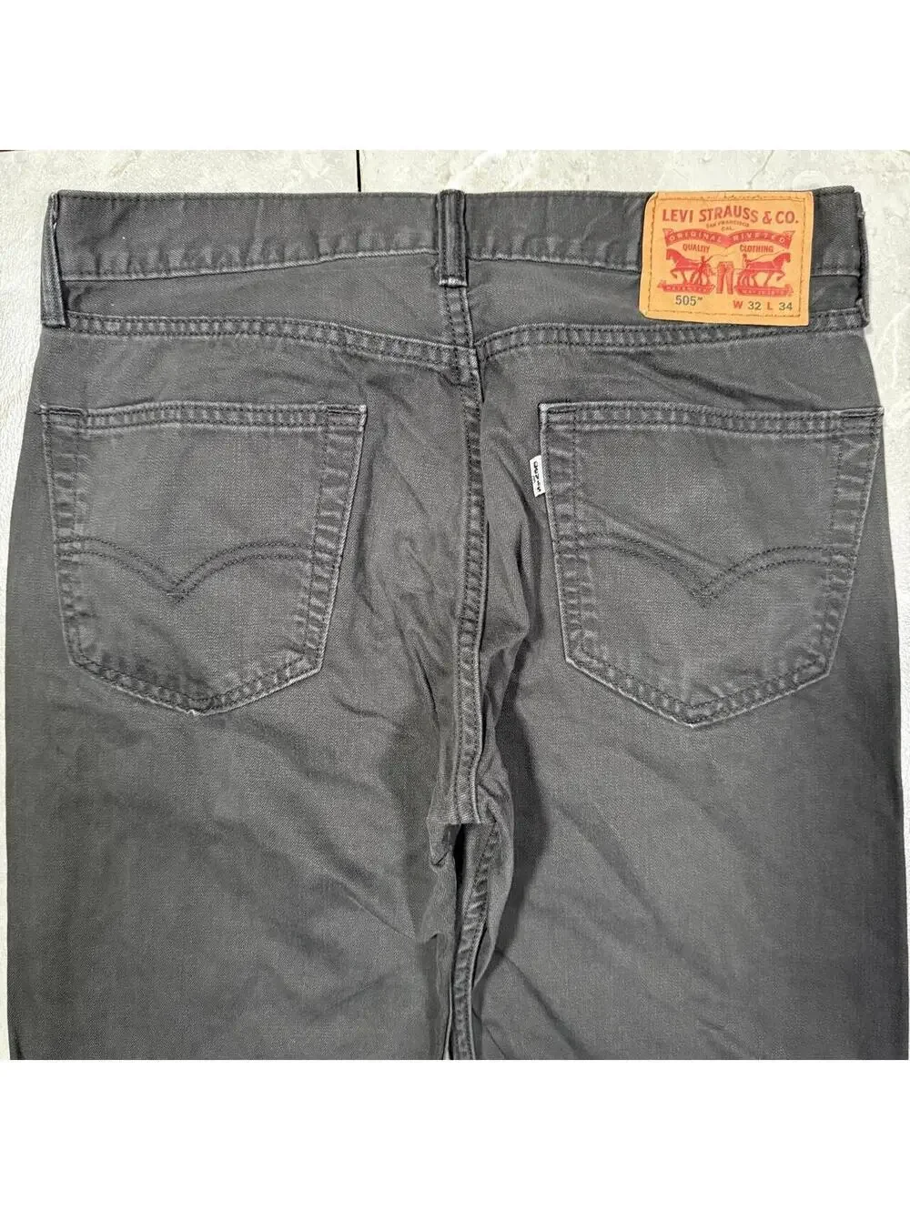 Levi’s 505 Black Straight Leg Jeans W32 L34 Faded Denim
